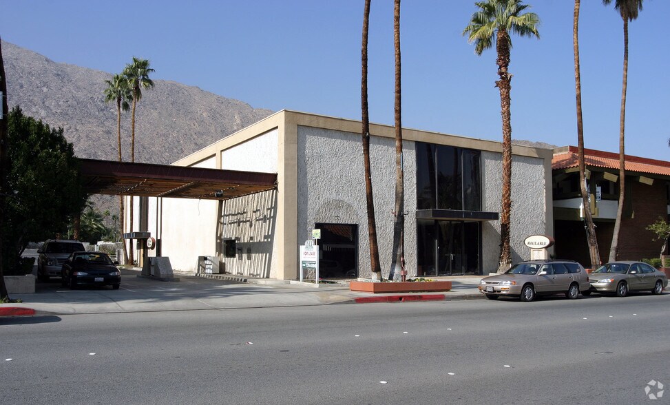 Primary Photo Of 441 S Palm Canyon Dr, Palm Springs Storefront Retail Office For Lease