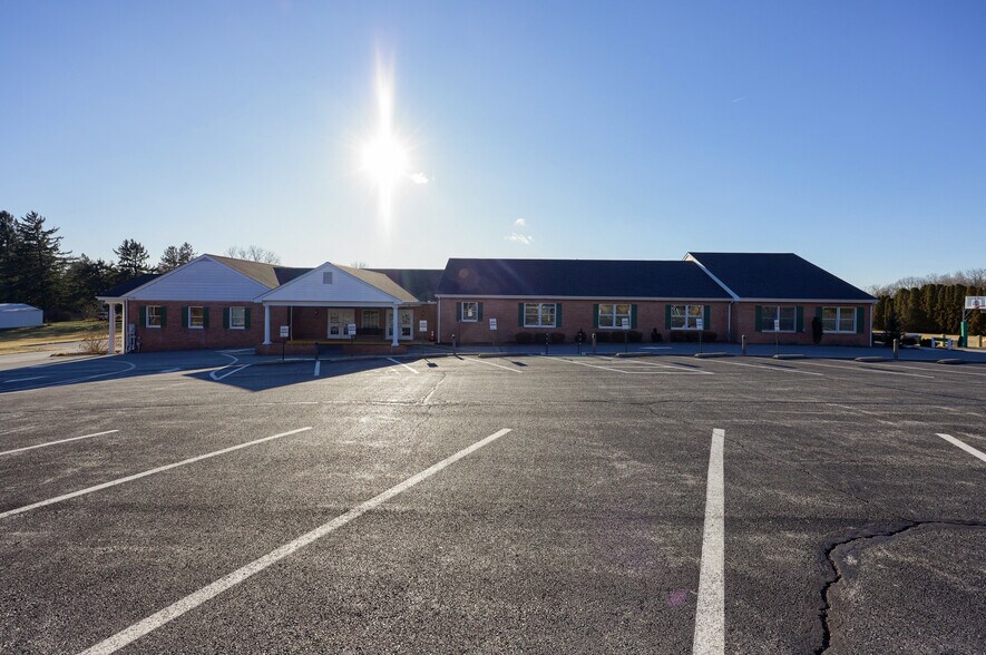 More Photos Of 121 Walnut Hill Rd, Millersville Religious Facility For Sale
