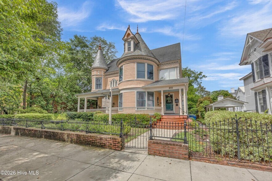 More Photos Of 412 S 3rd St, Wilmington Hospitality For Sale
