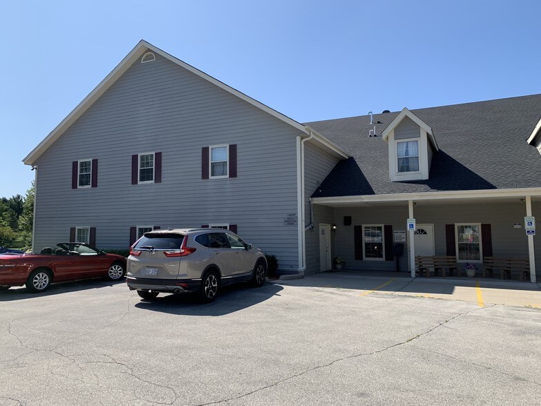 More Photos Of 14665 Lisbon Rd, Brookfield Medical For Lease