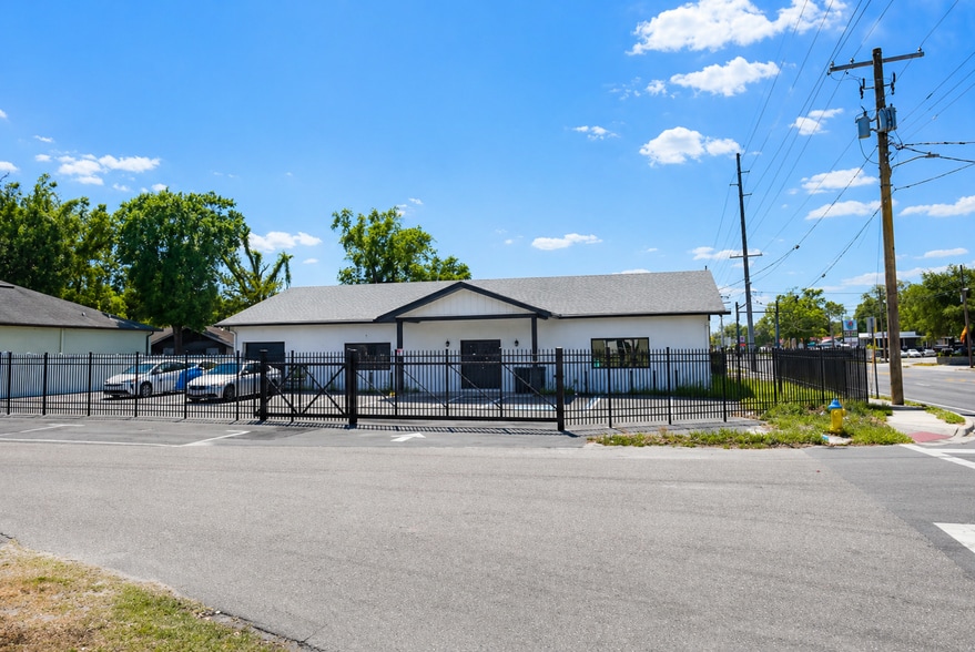 Primary Photo Of 1202 W Waters Ave, Tampa Storefront Retail Office For Lease