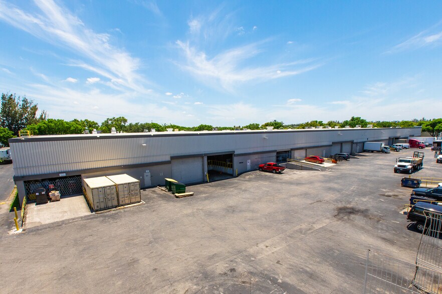 More Photos Of 8800-8870 NW 24th Ter, Miami Warehouse For Lease