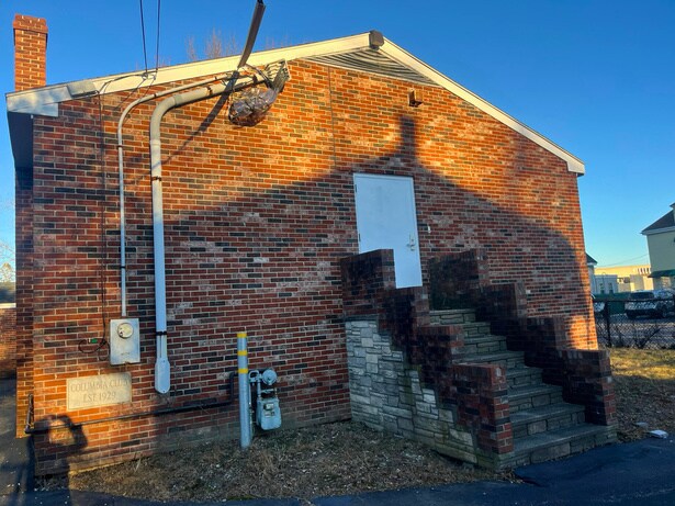 More Photos Of 17 Wordsworth St, Portland Lodge Meeting Hall For Lease