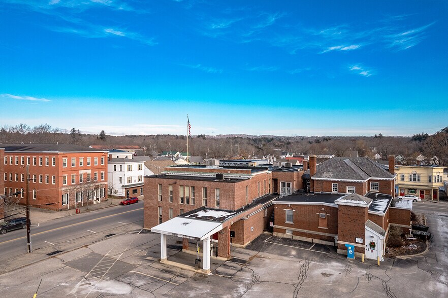 More Photos Of 4 Central St, Farmington Bank For Sale