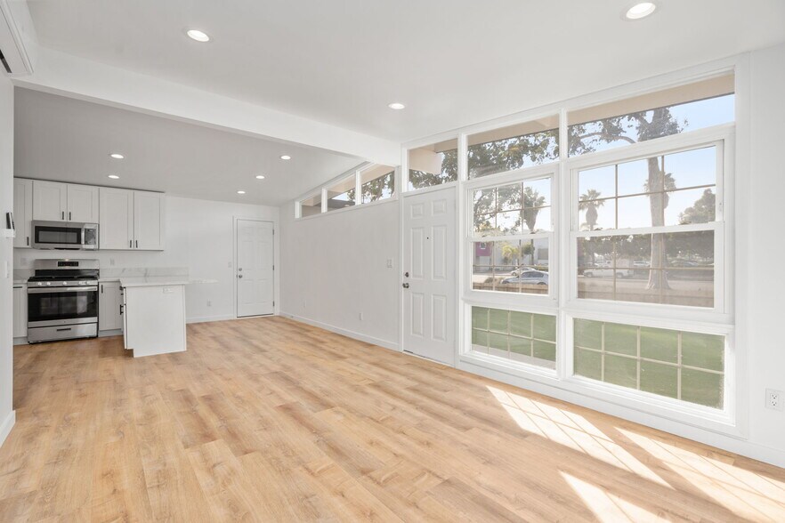 More Photos Of 4161 Clairemont Mesa Blvd, San Diego Apartments For Sale