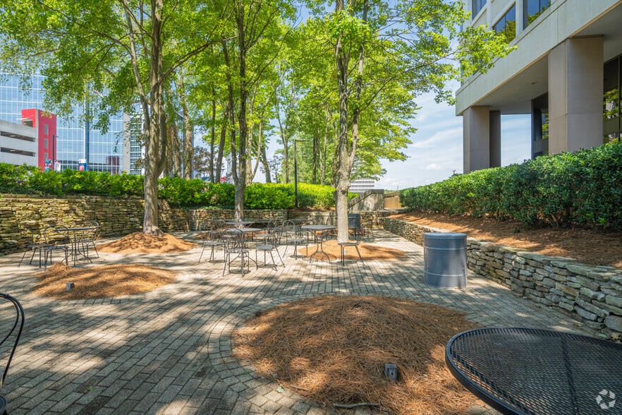 More Photos Of 900 Circle 75 Pky SE, Atlanta Unknown For Lease
