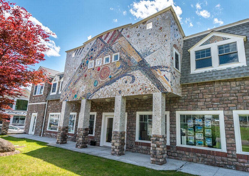 More Photos Of 1086 Long Ridge Rd, Stamford Storefront Retail Office For Lease