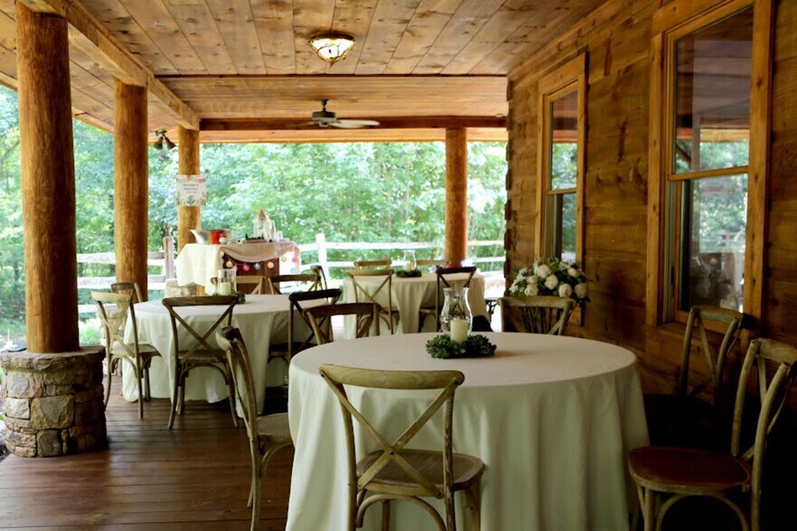 More Photos Of Cove Road, Jasper Specialty For Sale