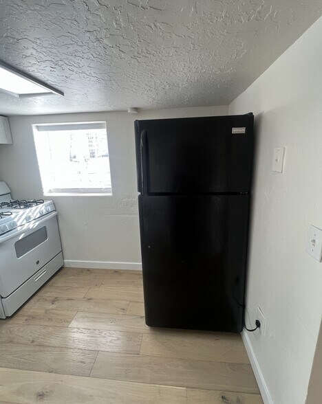 More Photos Of 441 S 500 E, Provo Apartments For Sale