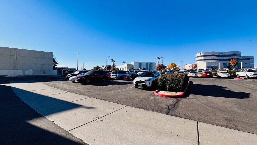 More Photos Of 15409 Anacapa Rd, Victorville Loft Creative Space For Sale