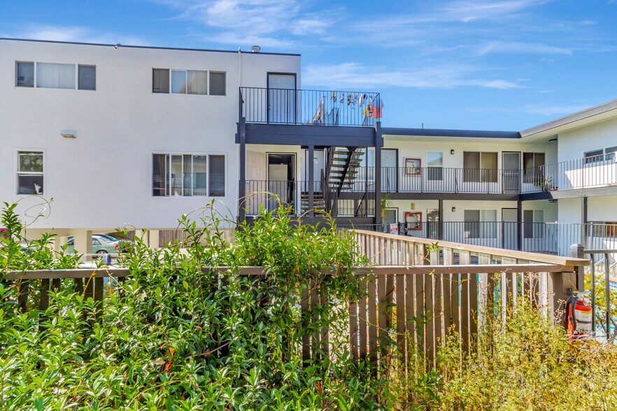 More Photos Of 1626-1654 Dwight Way, Berkeley Apartments For Sale