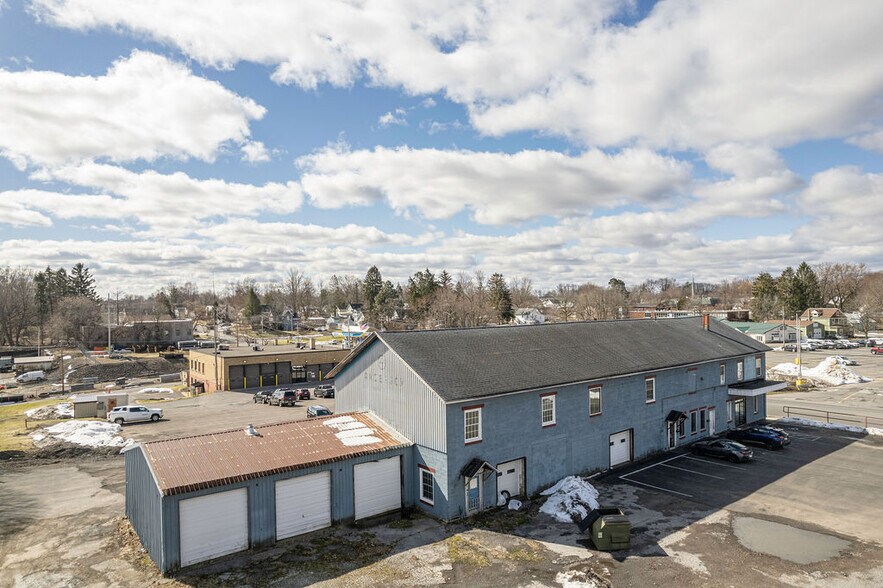 More Photos Of 15 W 1st St S, Fulton Freestanding For Sale