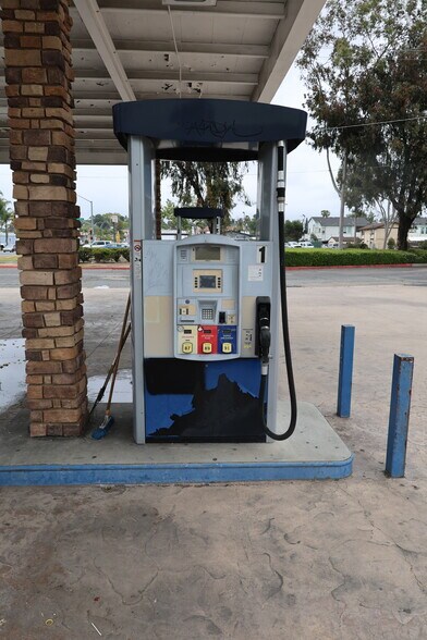 More Photos Of 501 W 9th Ave, Escondido Convenience Store For Sale