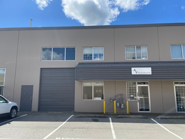 More Photos Of 12448 82nd Ave, Surrey Light Manufacturing For Sale