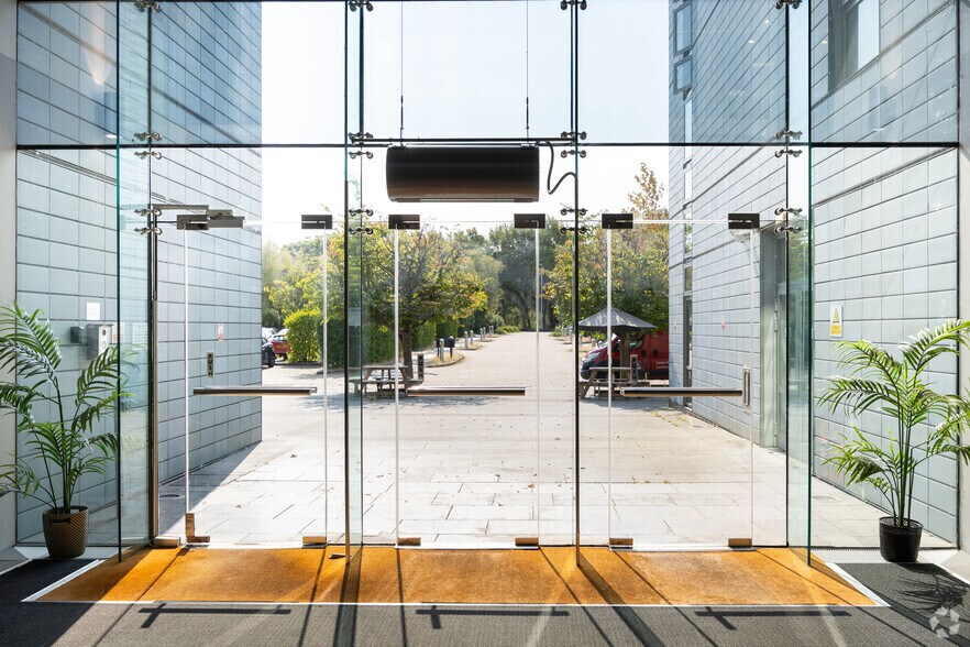 More Photos Of 200 Brook Dr, Reading Coworking Space