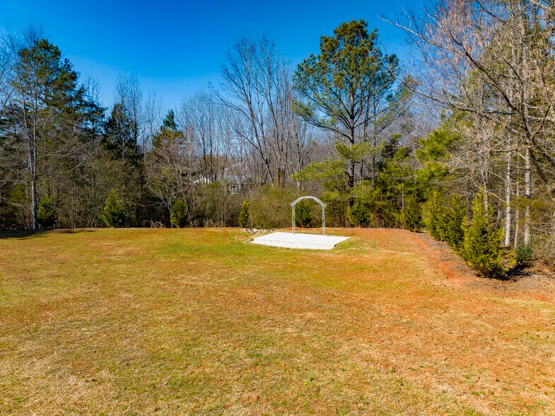 More Photos Of 6815 Shiloh Unity Rd, Lancaster Specialty For Sale