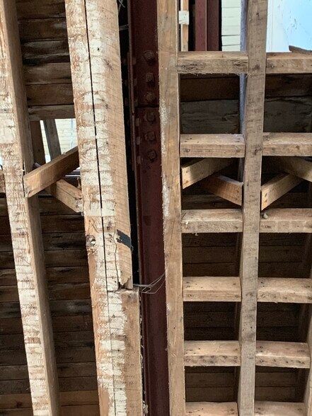 More Photos Of 202 E Main St, Henderson Loft Creative Space For Sale