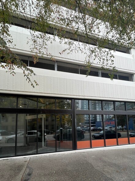 More Photos Of 2207 3rd Ave, Seattle Apartments For Sale