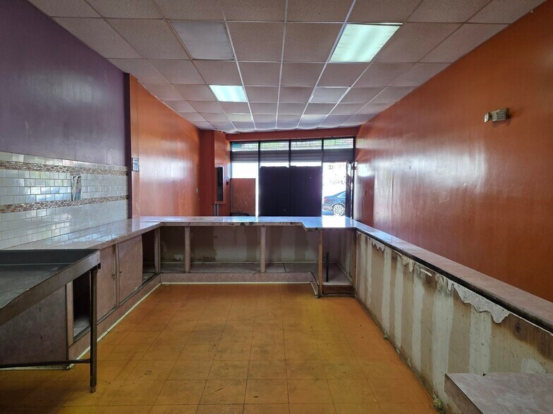 More Photos Of 1226-1246 E Gun Hill Rd, Bronx Storefront For Lease