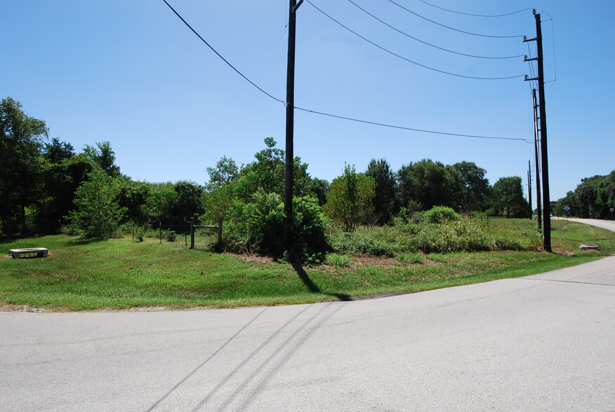 More Photos Of 0 Fulshear Katy rd, Fulshear Land For Sale