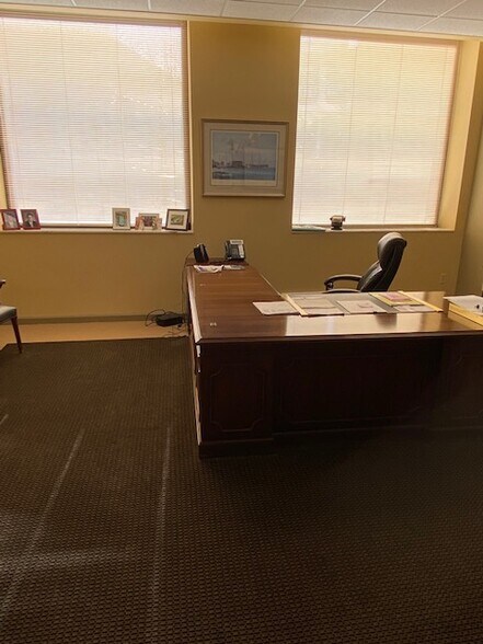 More Photos Of 710 Fifth Ave, Pittsburgh Office Residential For Sale