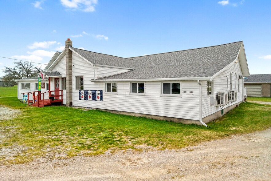 More Photos Of 7930 French Rd, Alpena General Retail For Sale