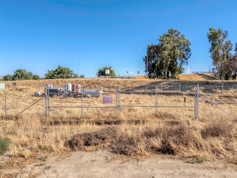 More Photos Of Angus Ln @ E Roberts Ln, Bakersfield Land For Sale
