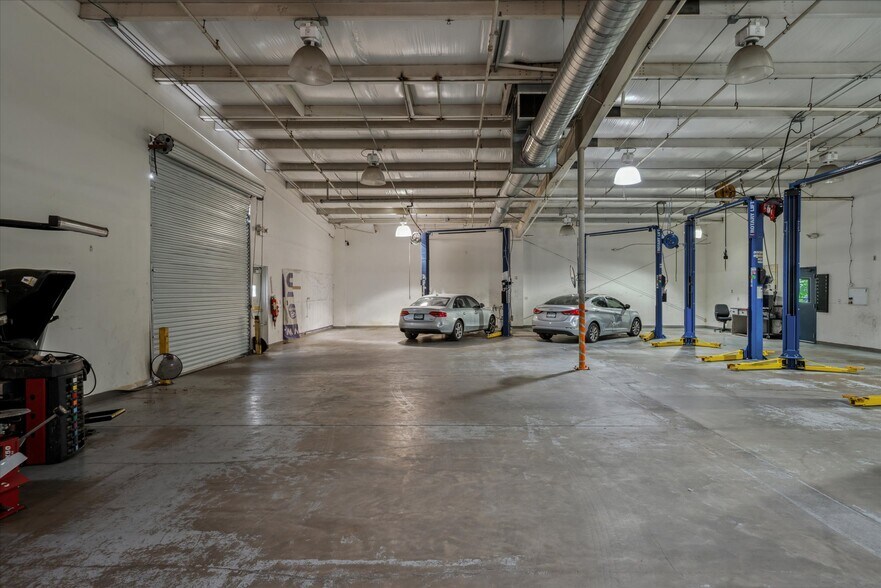 More Photos Of 7311 I-30 E, Greenville Distribution For Sale