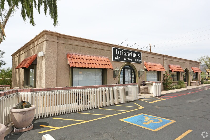 Primary Photo Of 7171 E Cave Creek Rd, Carefree Unknown For Lease