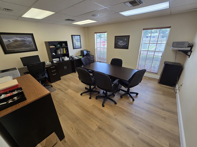 More Photos Of 7777 N University Dr, Tamarac Medical For Sale