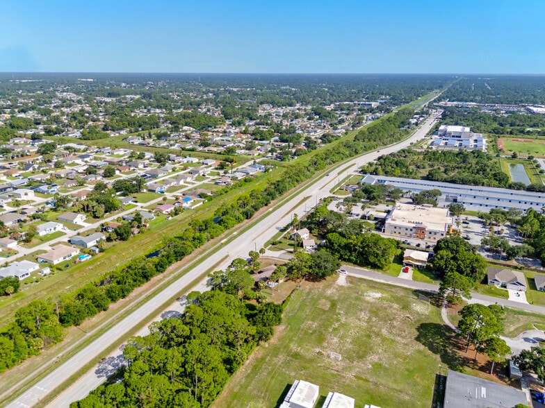 More Photos Of 6070 Minton Rd NW, Palm Bay Office For Sale