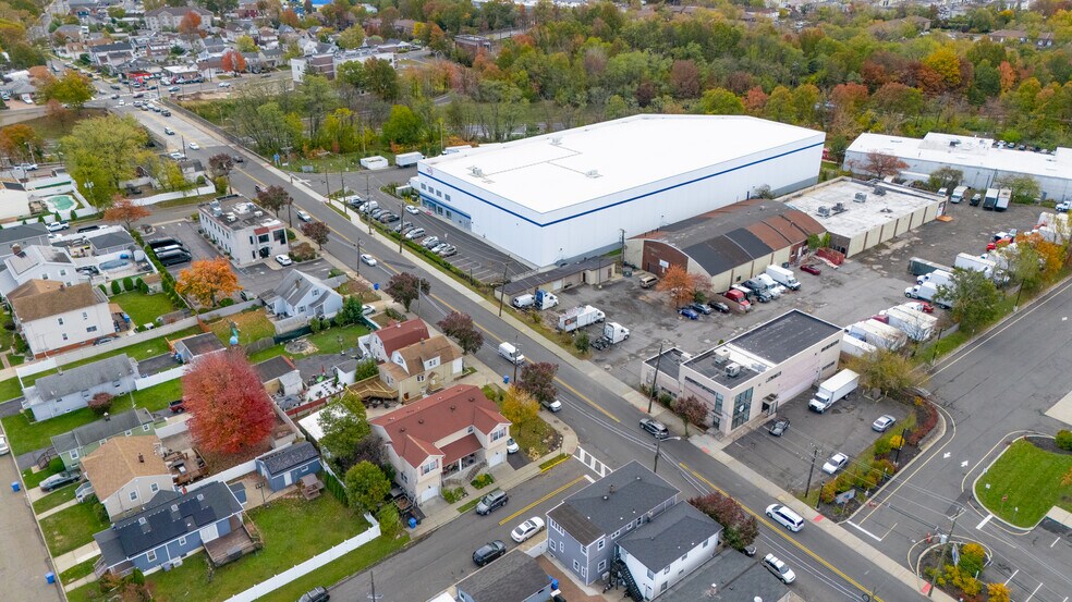 More Photos Of 75A New Brunswick Ave, Perth Amboy Office For Lease