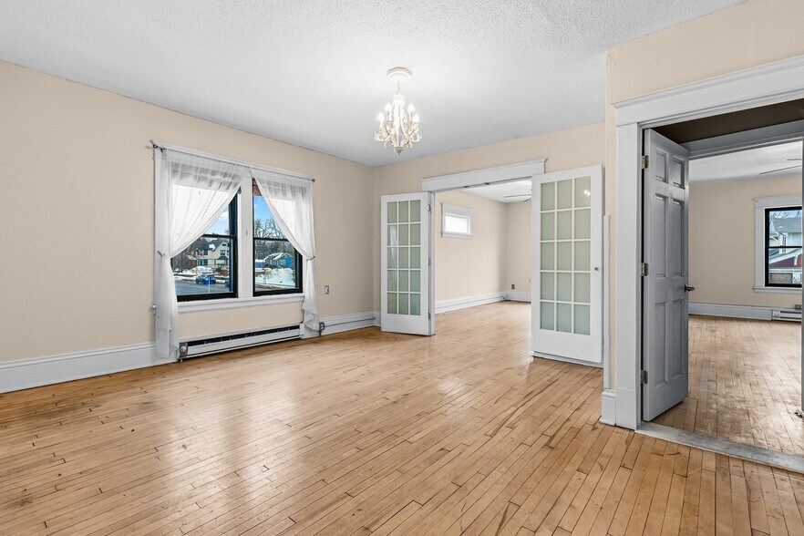 More Photos Of 1154 Grand Ave, Saint Paul Storefront Retail Office For Sale