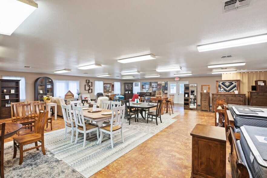 More Photos Of , Fredericksburg Unknown For Sale