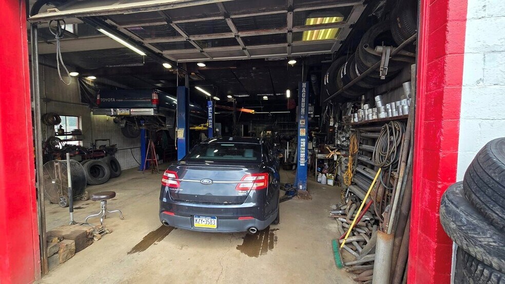 More Photos Of 311 W Broad St, New Bethlehem Specialty For Sale