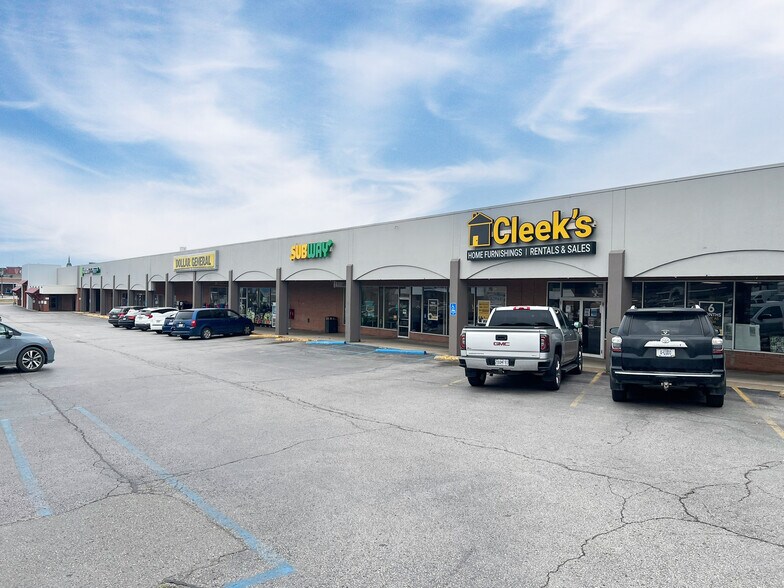 More Photos Of 500 W Jackson St, Mexico Land For Lease