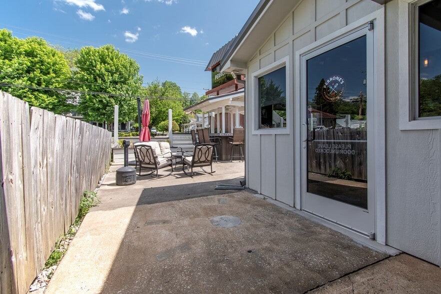 More Photos Of 269 Valley River Ave, Murphy General Retail For Sale