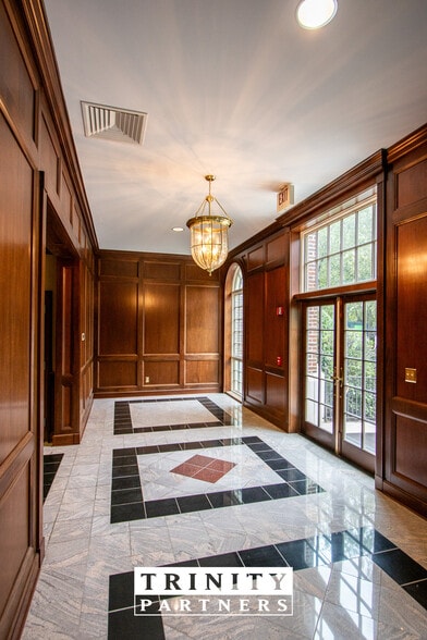 More Photos Of 4875 Forest Dr, Columbia Bank For Lease