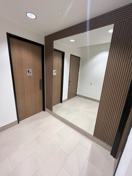 More Photos Of 1360 N Bullard Ave, Goodyear Office For Lease