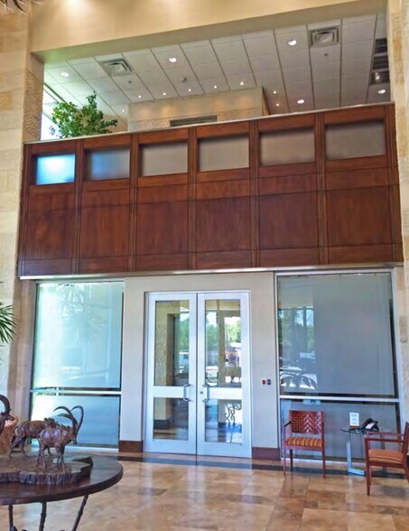 More Photos Of 1027 Austin Hwy, San Antonio Office For Lease