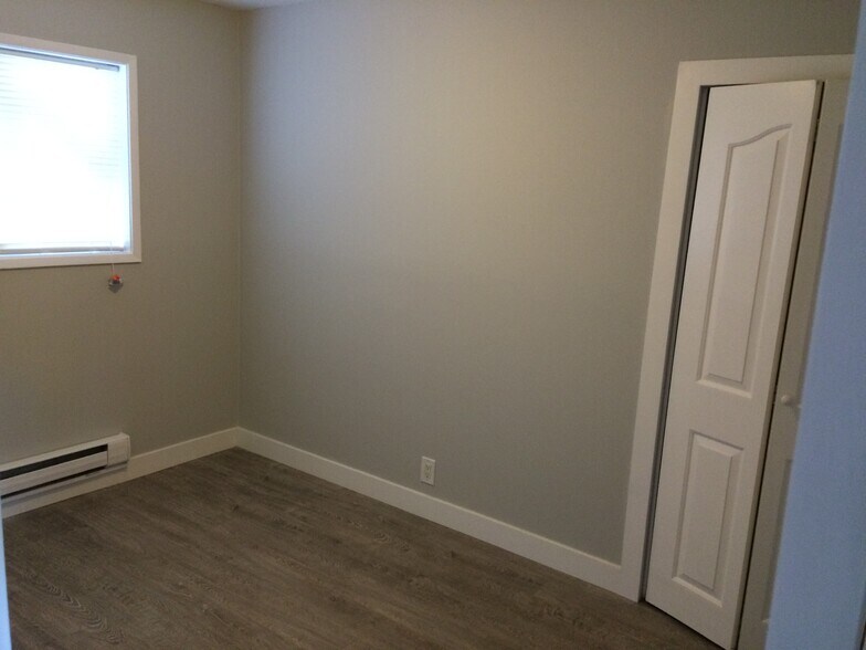 More Photos Of 3023 Wellington St, Port Coquitlam Land For Sale