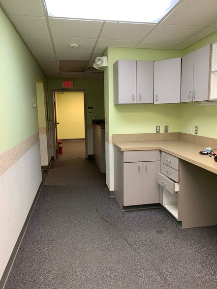 More Photos Of 1151 Pocono Blvd, Mount Pocono Medical For Lease