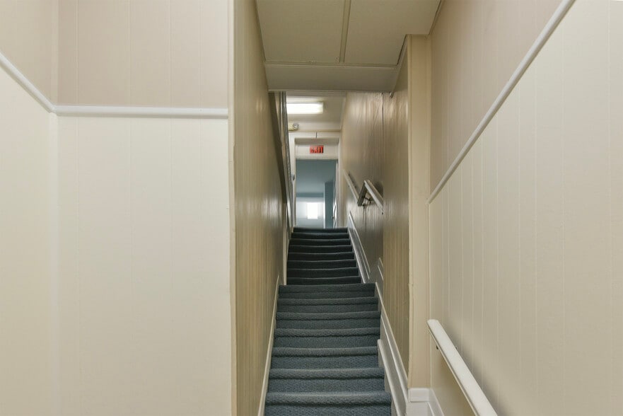 More Photos Of 29 W Franklin St, Hagerstown Apartments For Sale