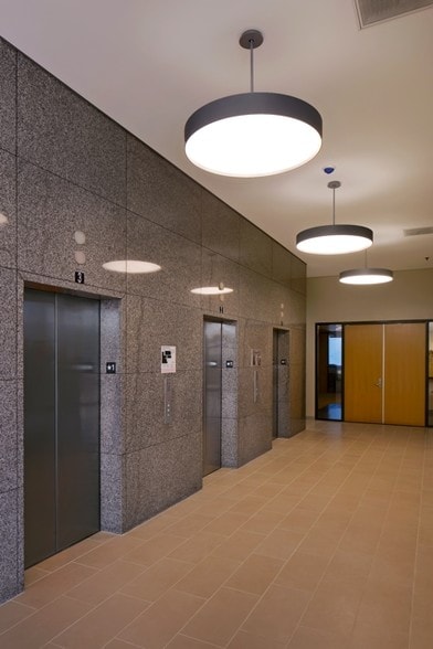 More Photos Of 800 S Barranca Ave, Covina Office For Lease