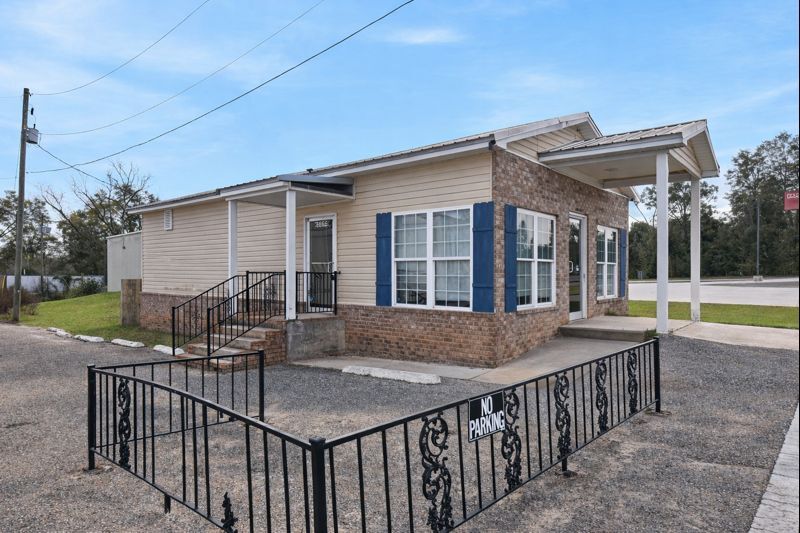 More Photos Of 12969 Cottonwood Rd, Cottonwood Restaurant For Sale