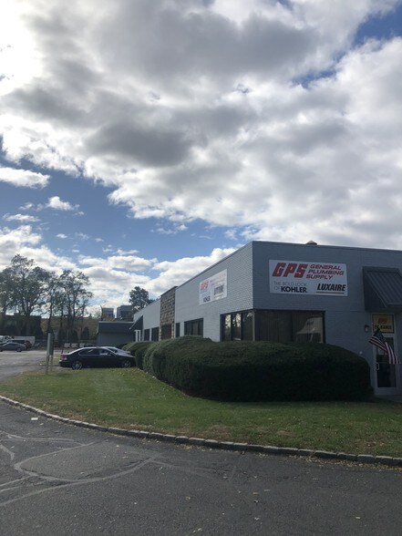 More Photos Of 1110 Springfield Rd, Union Township Warehouse For Lease