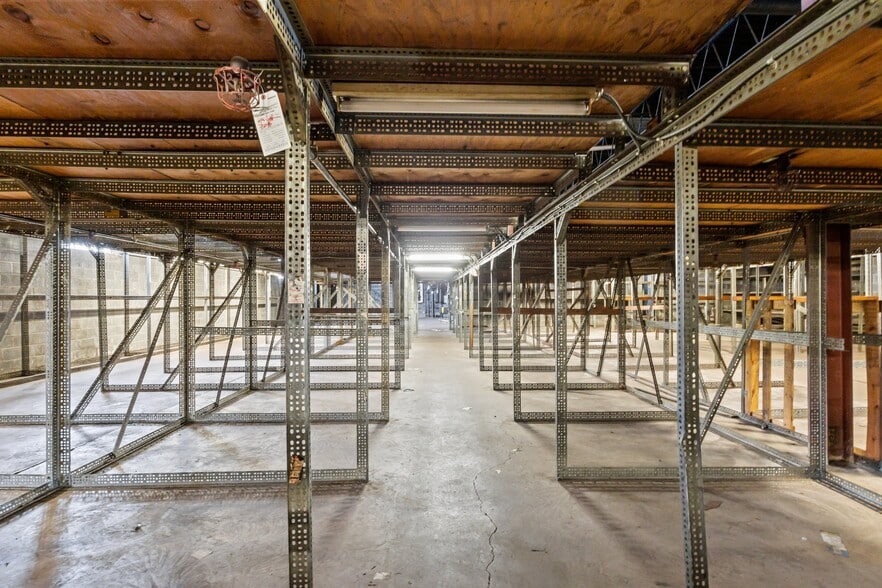 More Photos Of 1010 Spruce St, Lawrenceville Warehouse For Sale