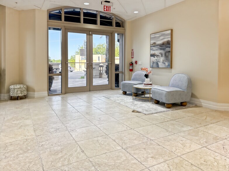 More Photos Of 3501 N Ocean Dr, Hollywood Coworking Space