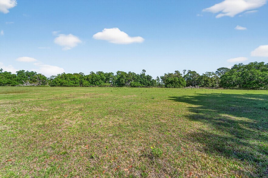 More Photos Of Carlton Rd, Plant City Land For Sale