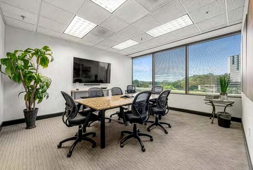 More Photos Of 3101 Towercreek Pkwy SE, Atlanta Office Residential For Lease